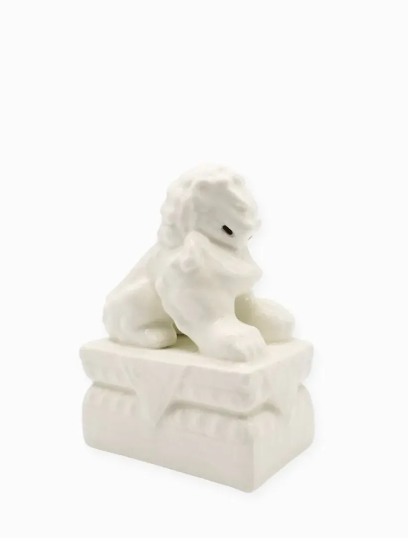 Ceramics*Zjoosh Lion Pair Bookends White