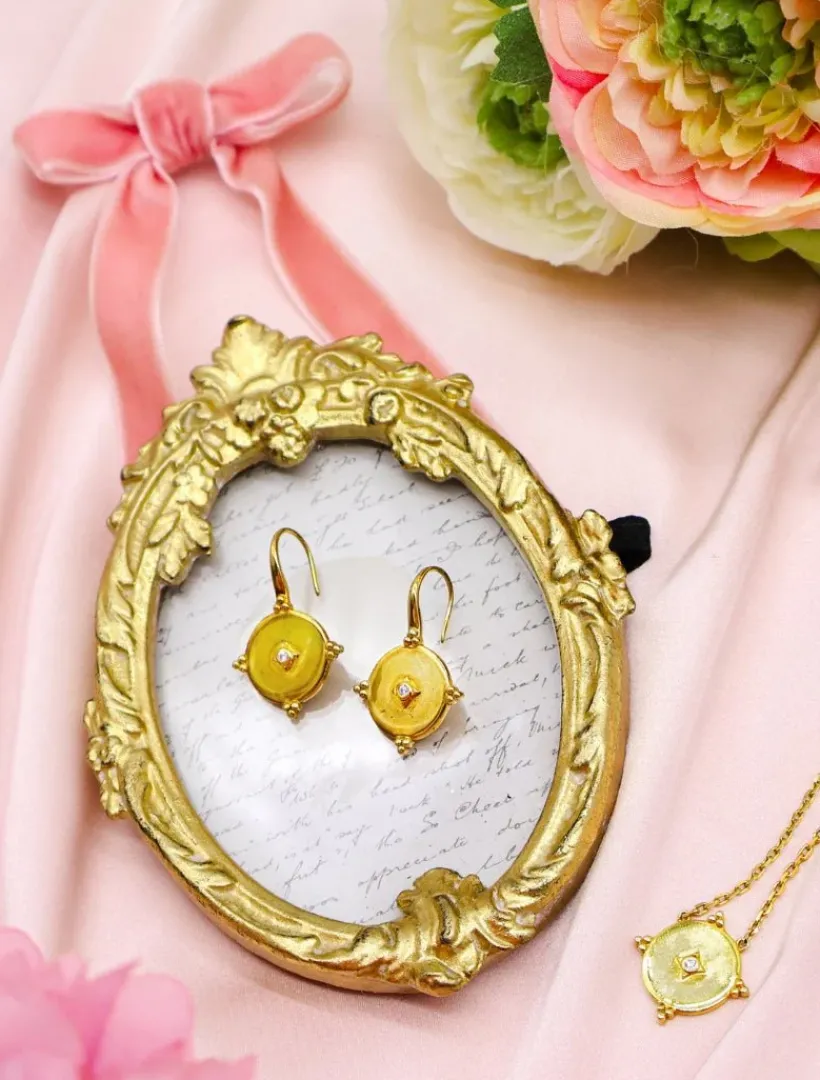 Lucienne - Zjoosh Premium|Earrings*Zjoosh Lucienne Gold and Crystal Hooks