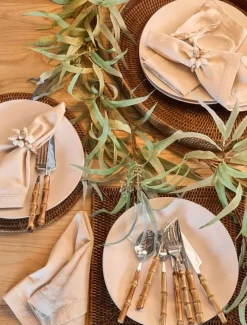 Cutlery & Servers*3rd Party Other Saigon 16 Piece Bamboo Cutlery Set